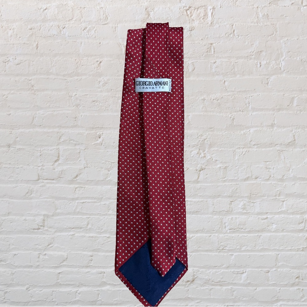 Giorgio Armani Burgundy Polka Dot Tie - Picture 3 of 4